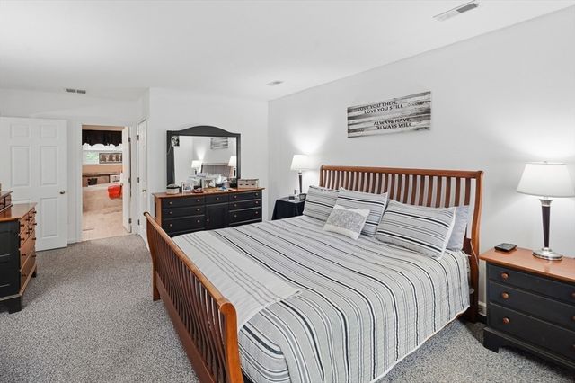 23 Brooks Xing, West Boylston, MA 01583