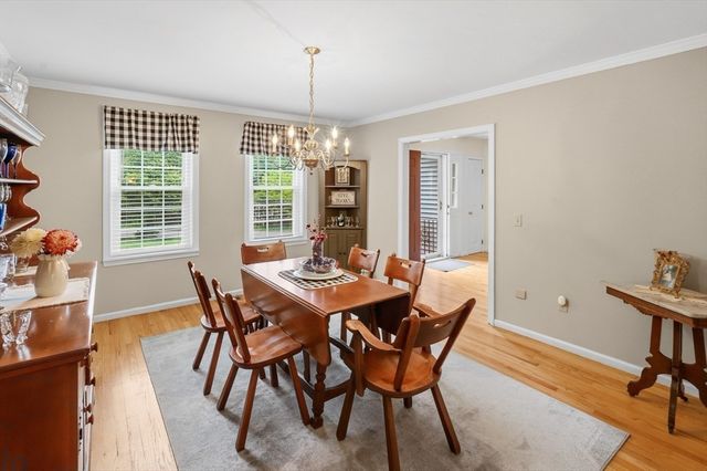 23 Brooks Xing, West Boylston, MA 01583