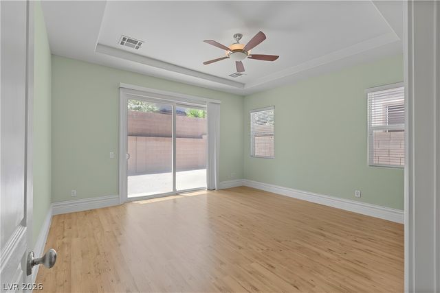 211 Crooked Putter Drive, Las Vegas, NV 89148