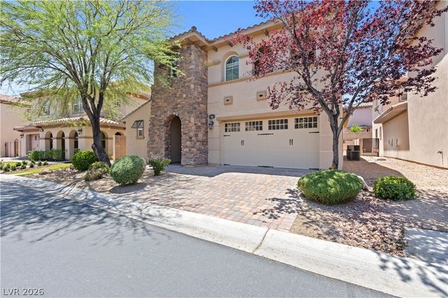 211 Crooked Putter Drive, Las Vegas, NV 89148