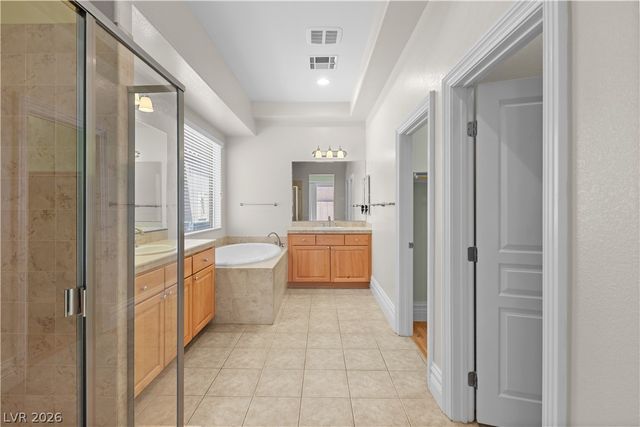 211 Crooked Putter Drive, Las Vegas, NV 89148