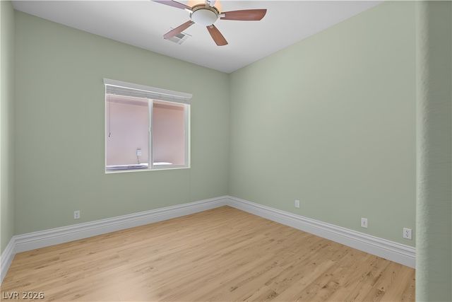 211 Crooked Putter Drive, Las Vegas, NV 89148