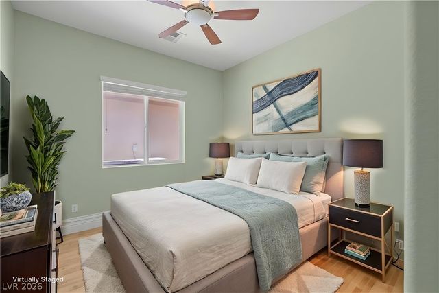 211 Crooked Putter Drive, Las Vegas, NV 89148