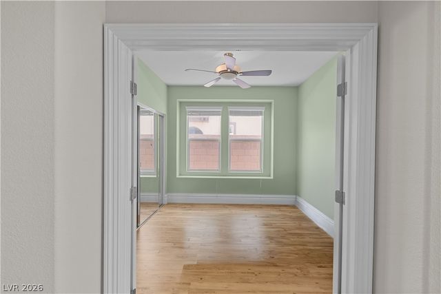 211 Crooked Putter Drive, Las Vegas, NV 89148