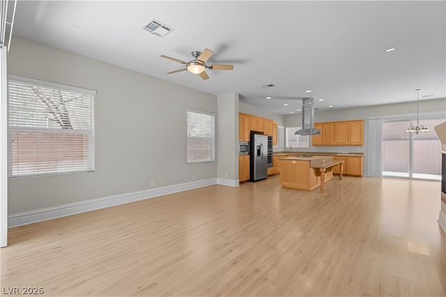 211 Crooked Putter Drive, Las Vegas, NV 89148