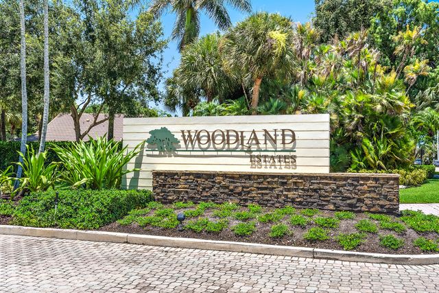 5794 Lonewood Court, Jupiter, FL 33458
