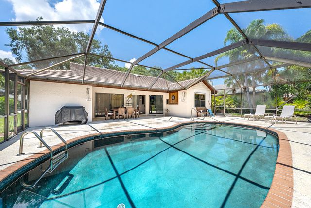 5794 Lonewood Court, Jupiter, FL 33458