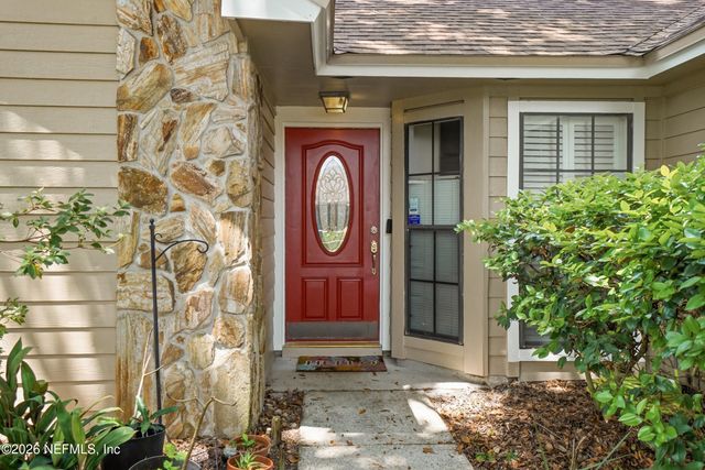1586 CRABAPPLE COVE Court, Jacksonville, FL 32225