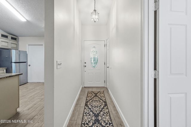 1586 CRABAPPLE COVE Court, Jacksonville, FL 32225