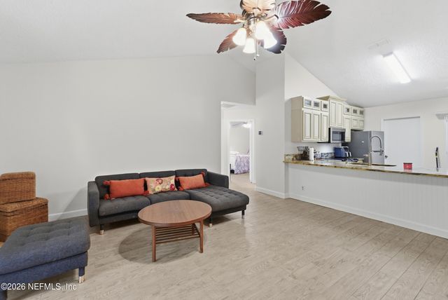 1586 CRABAPPLE COVE Court, Jacksonville, FL 32225
