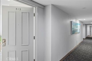 565 Esplanade 312, Redondo Beach, CA 90277