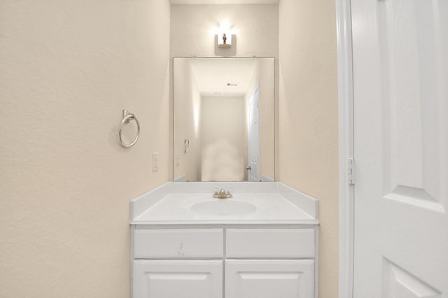 15623 Sheldon Ridge Way, Houston, TX 77044