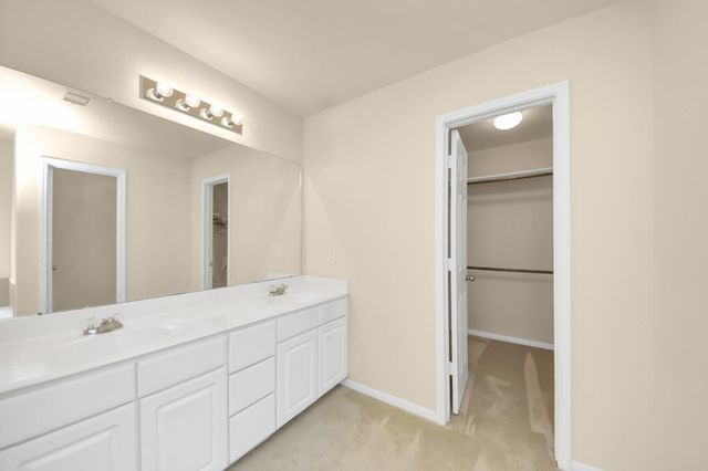 15623 Sheldon Ridge Way, Houston, TX 77044