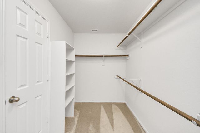 15623 Sheldon Ridge Way, Houston, TX 77044