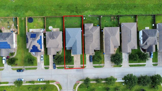 15623 Sheldon Ridge Way, Houston, TX 77044