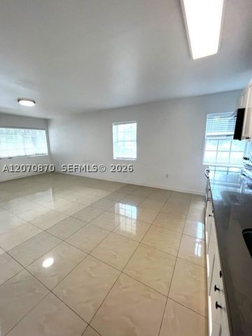 1945 Marseille Dr 1, Miami Beach, FL 33141