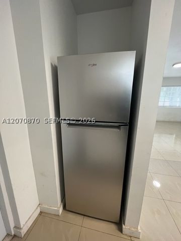 1945 Marseille Dr 1, Miami Beach, FL 33141