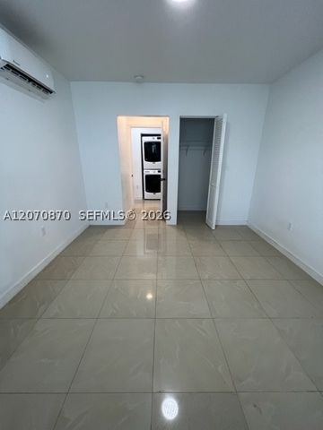 1945 Marseille Dr 1, Miami Beach, FL 33141