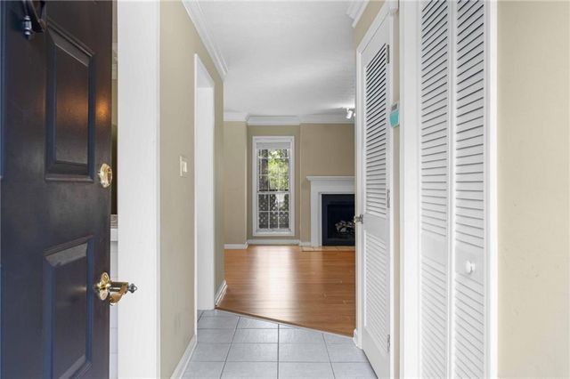 1176 Weatherstone Drive NE, Atlanta, GA 30324