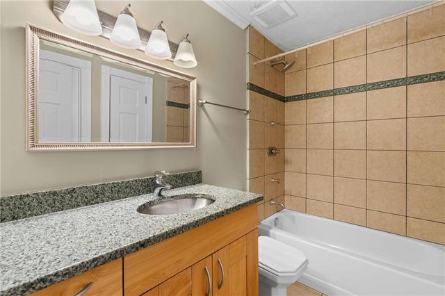 1176 Weatherstone Drive NE, Atlanta, GA 30324