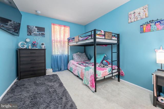 41 SOUTHWIND DR, Blackwood, NJ 08012