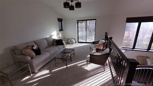 10501 S 129th East Avenue, Broken Arrow, OK 74011