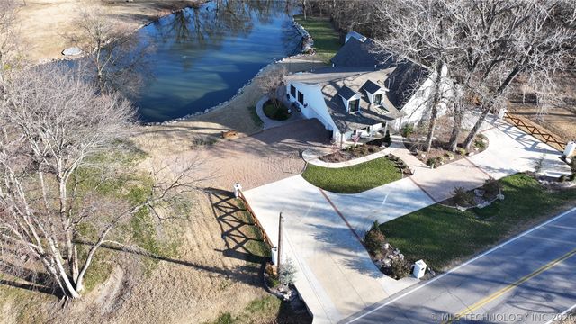 10501 S 129th East Avenue, Broken Arrow, OK 74011