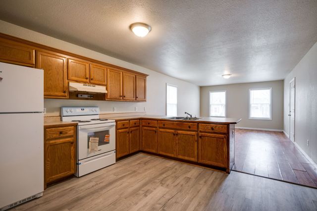 103 Parker Avenue, Waverly, TN 37185