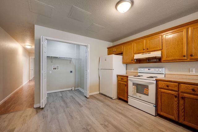 103 Parker Avenue, Waverly, TN 37185
