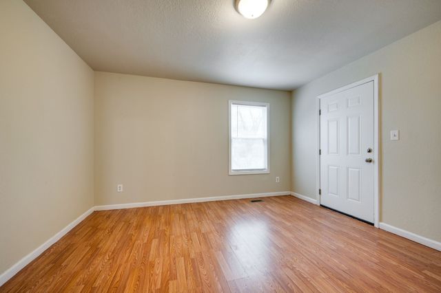 103 Parker Avenue, Waverly, TN 37185