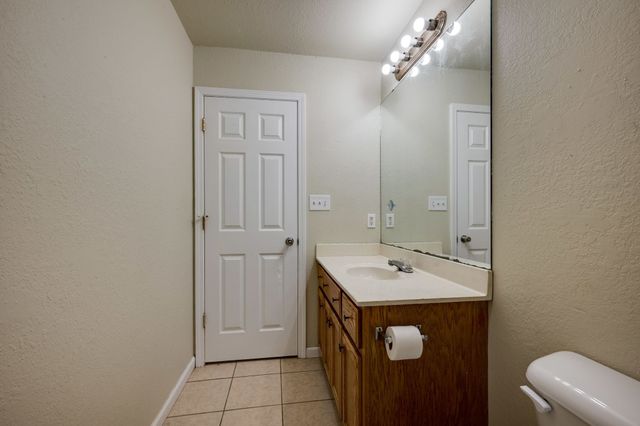 103 Parker Avenue, Waverly, TN 37185