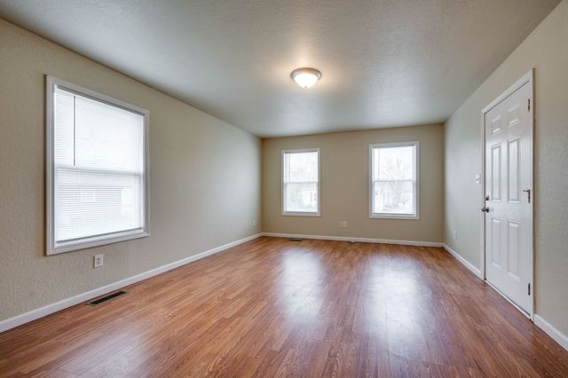 103 Parker Avenue, Waverly, TN 37185