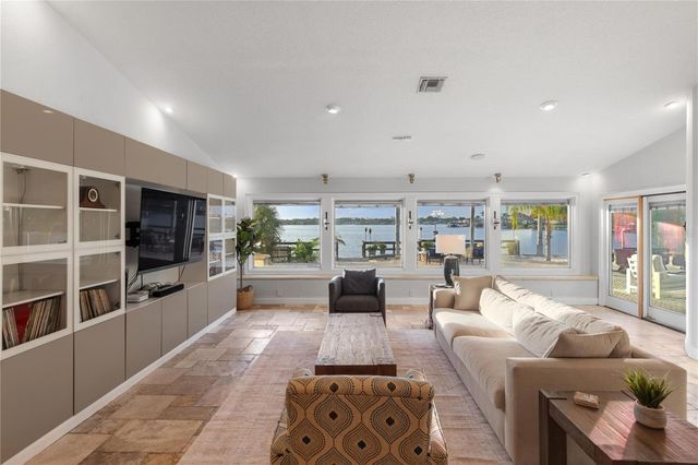2201 COVE COURT, Longwood, FL 32779