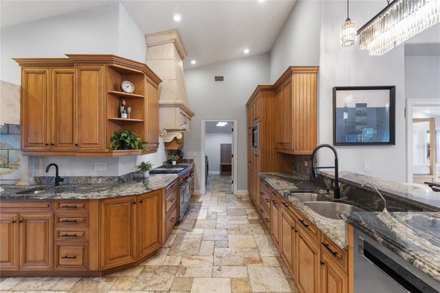 2201 COVE COURT, Longwood, FL 32779