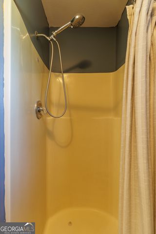 2303 S Sherwood Drive, Valdosta, GA 31602