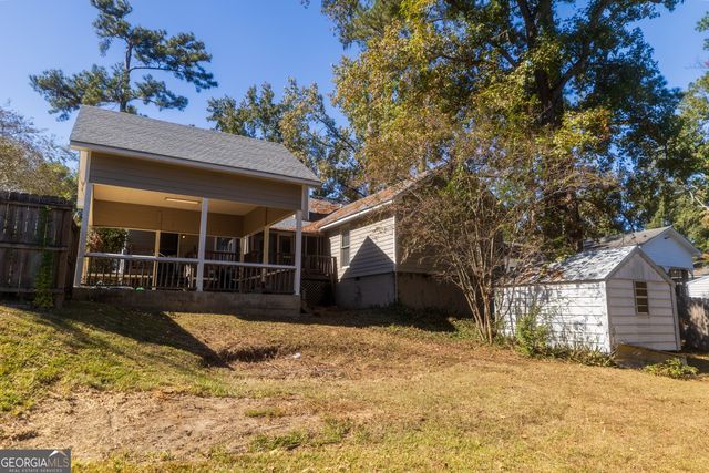 2303 S Sherwood Drive, Valdosta, GA 31602