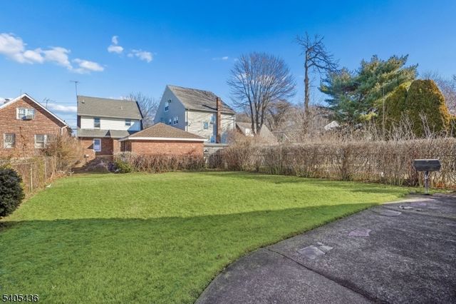 36 Fritz St, Bloomfield Twp., NJ 07003