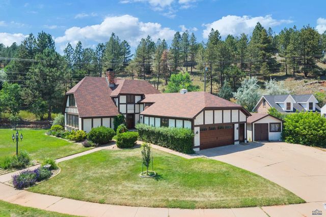 3115 STOCKADE DR, Rapid City, SD 57702