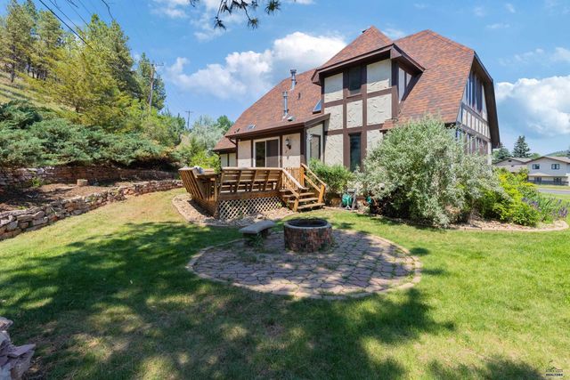 3115 STOCKADE DR, Rapid City, SD 57702