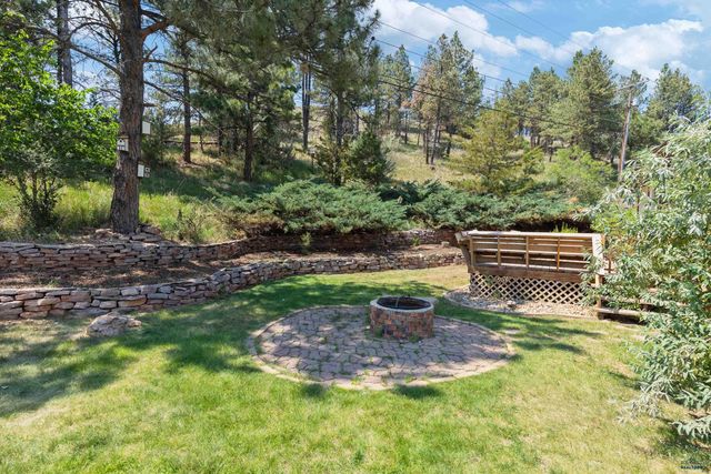 3115 STOCKADE DR, Rapid City, SD 57702
