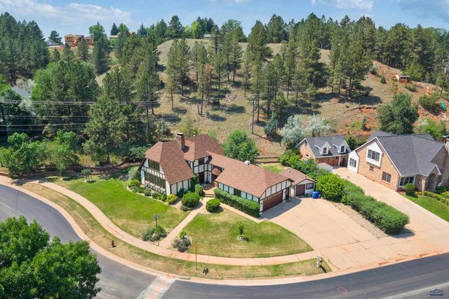 3115 STOCKADE DR, Rapid City, SD 57702
