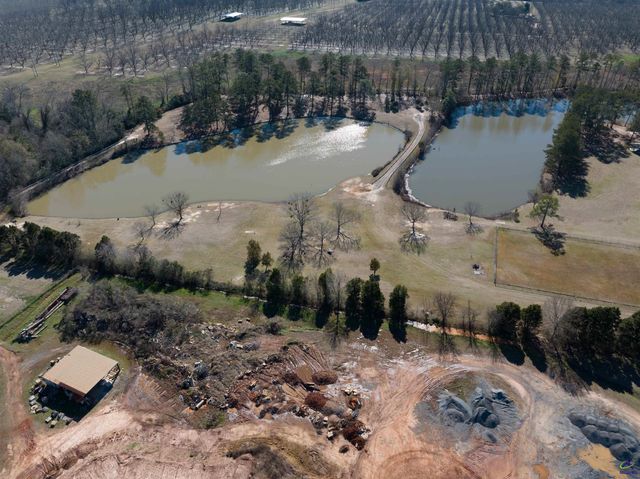 111 Bramblewood Lane, Perry, GA 31069