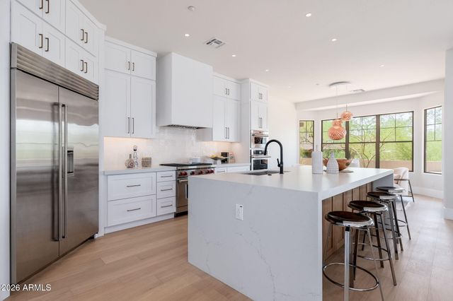 11477 E Raintree Drive, Scottsdale, AZ 85255