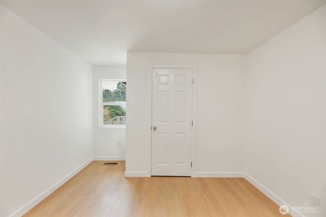 6325 S Eddy Court, Seattle, WA 98118