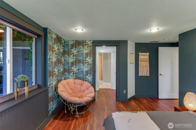 1928 NW 97th Street, Seattle, WA 98117