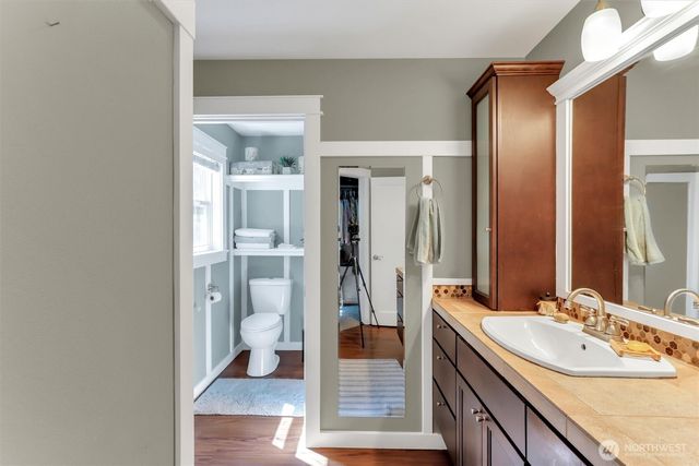 1928 NW 97th Street, Seattle, WA 98117