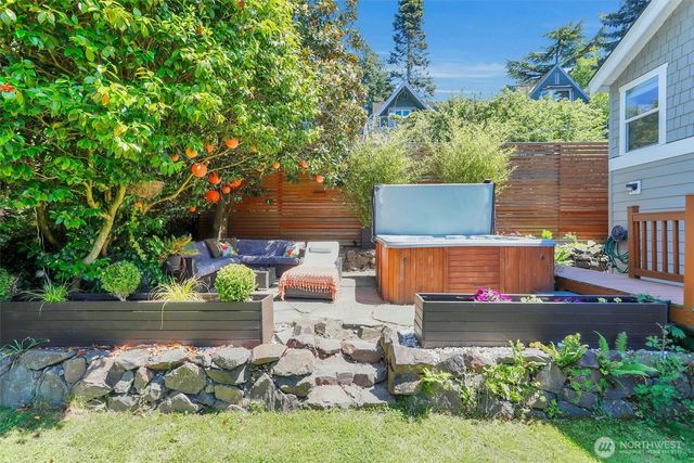 1928 NW 97th Street, Seattle, WA 98117