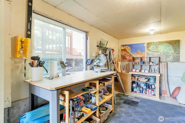 1928 NW 97th Street, Seattle, WA 98117