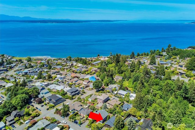 1928 NW 97th Street, Seattle, WA 98117