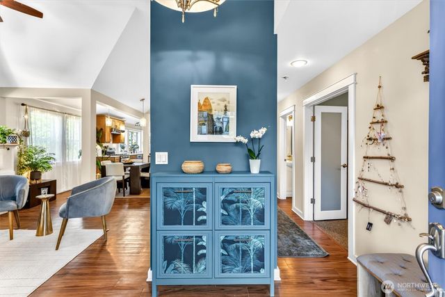1928 NW 97th Street, Seattle, WA 98117